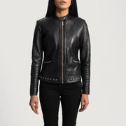 
Haley Ray 블랙 가죽 라이더 자켓 여성용 in Black Sheepskin Leather - 정면 스타일 및 테일러드 실루엣 | 공식 온라인 스토어 구매