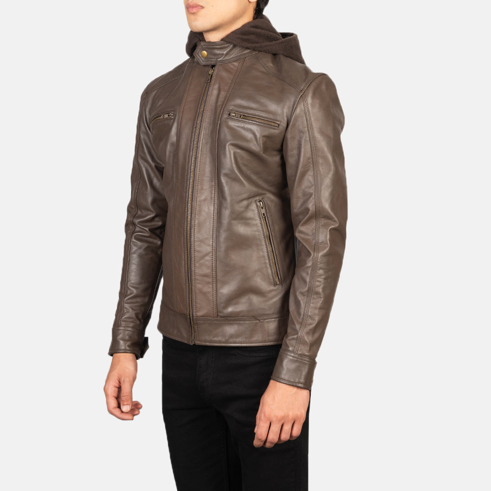 
Brown Cowhide Leather Biker Jacket - 어깨 라인과 깔끔한 밑단이 돋보이는 뒷면 뷰