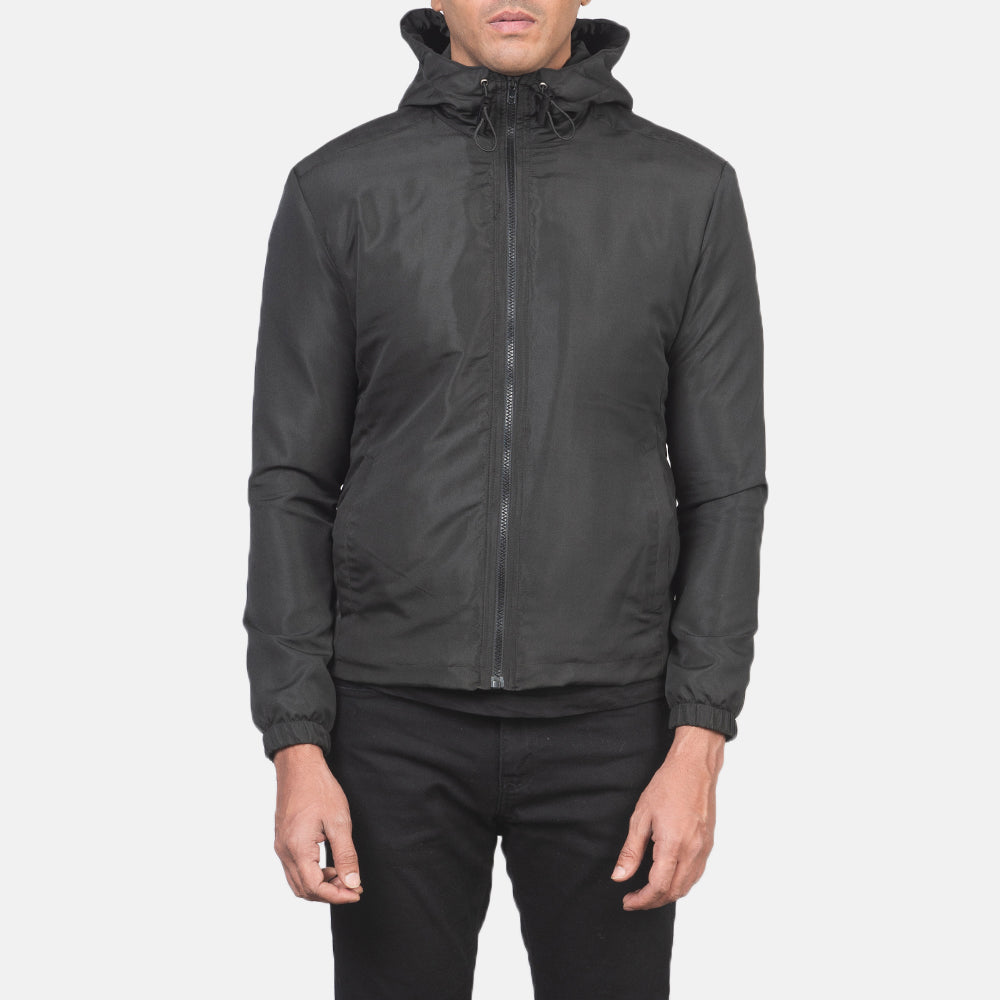 
클로즈업 상세 of High Neck with Hood & Zipper with wind flap Hardware on Jimmy 블랙 Hooded Windbreaker 가죽 자켓 남성용