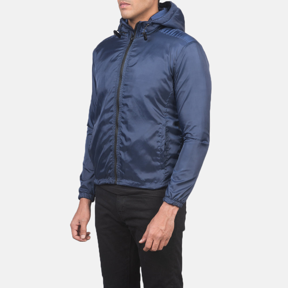 
Blue Nylon Hooded Jacket - 어깨 라인과 깔끔한 밑단이 돋보이는 뒷면 뷰
