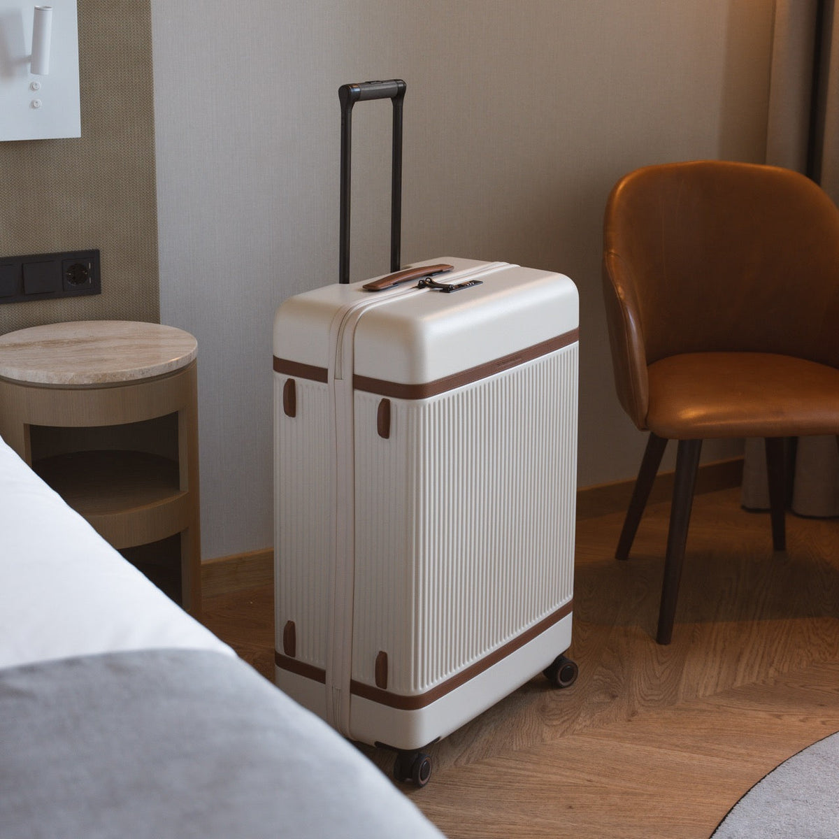 Large Suitcase Zuna 여성용 – alternate product view 2