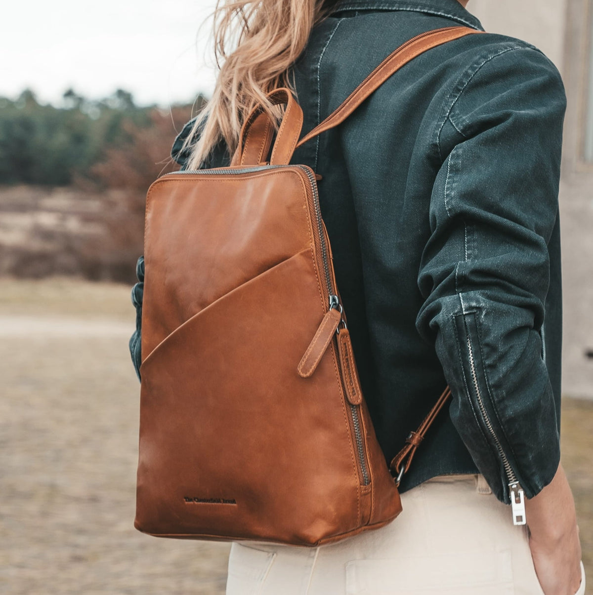 Amanda Full-Grain Leather Backpack 여성용 – alternate product view 2