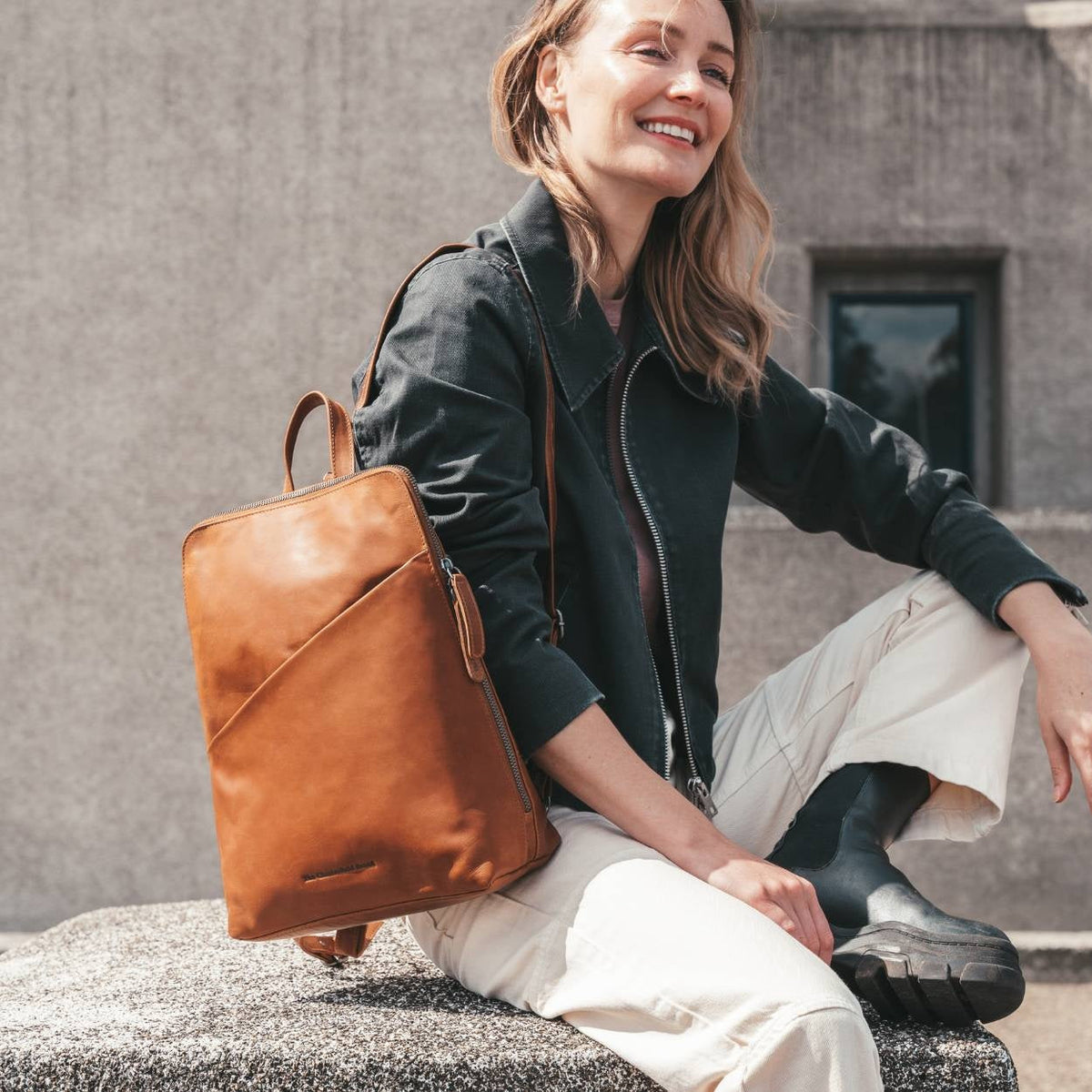 Amanda Full-Grain Leather Backpack 여성용 – alternate product view 3
