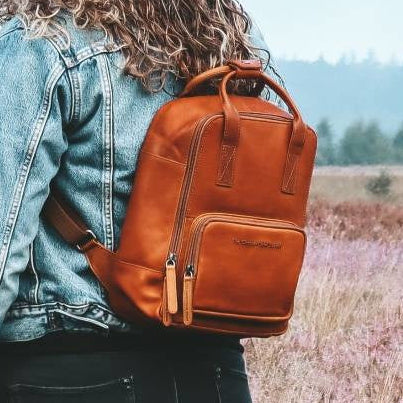 Bellary Full-Grain Leather Backpack 여성용 – alternate product view 2