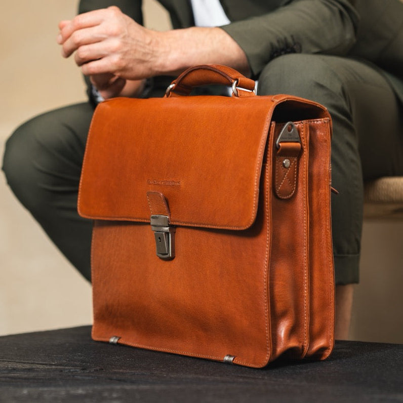 Salvatore Full-Grain Leather Briefcase 남성용 – alternate product view 2
