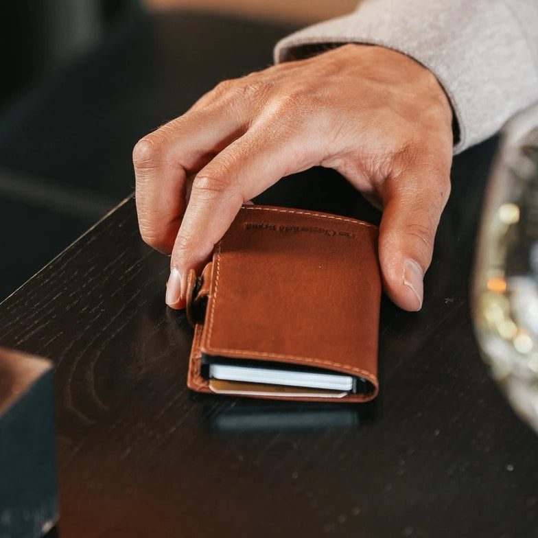 Baldwin Full-Grain Leather Card Holder 여성용 – alternate product view 2