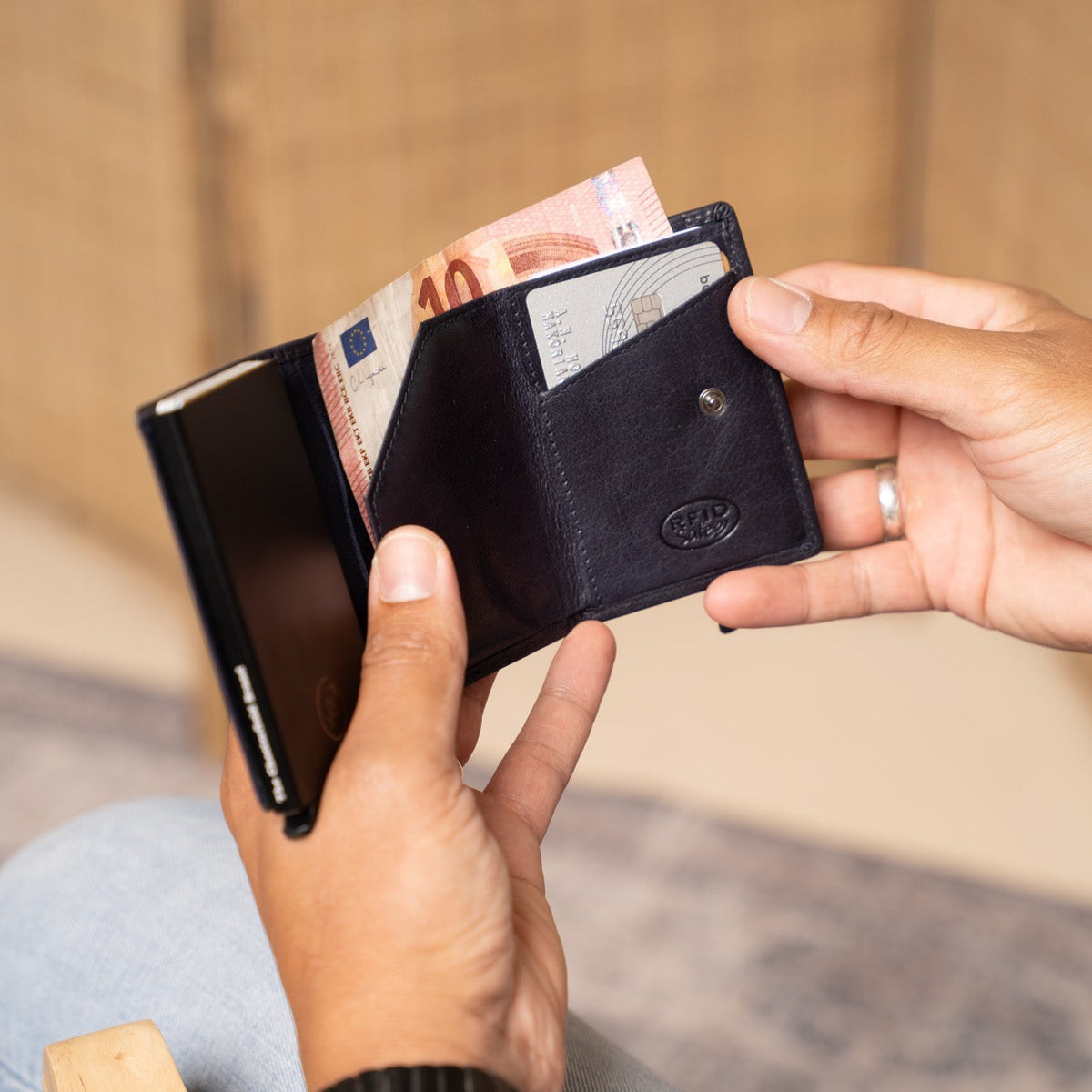 Paris Full-Grain Leather Card Holder 여성용 – alternate product view 3