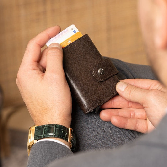 Varrano Full-Grain Leather Card Holder 여성용
