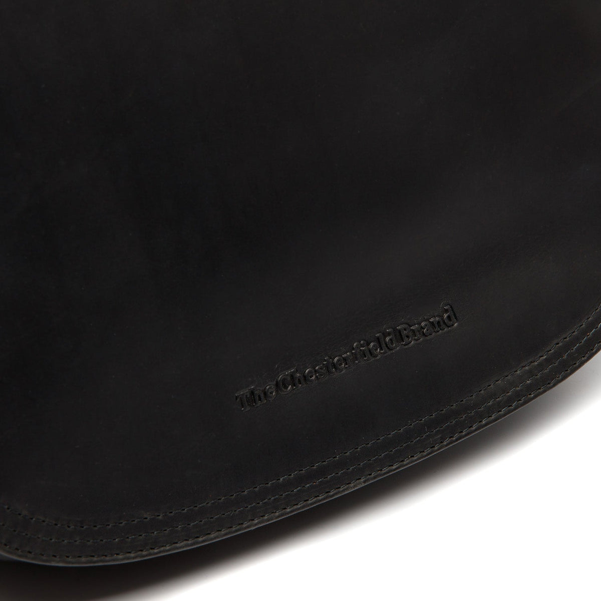 Solid Antique Brass Hardware &amp; Heavy-Duty Dual Zipper Detail on Everglades Full-Grain Leather Crossbody Bag 여성용
