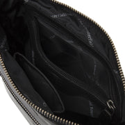 
Classic 100% Full-Grain leather Bag - 보강된 가죽 스트랩과 정교한 스티칭이 돋보이는 후면 뷰