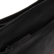 
Classic 100% Full-Grain leather Bag - 보강된 가죽 스트랩과 정교한 스티칭이 돋보이는 후면 뷰