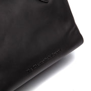 Chili Full-Grain Leather Handbag 여성용 - Lateral Side Profile View Showing Sleeve Cut &amp; Athletic Taper Fit
