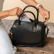 Langton Full-Grain Leather Handbag 여성용 - Lateral Side Profile View Showing Sleeve Cut &amp; Athletic Taper Fit