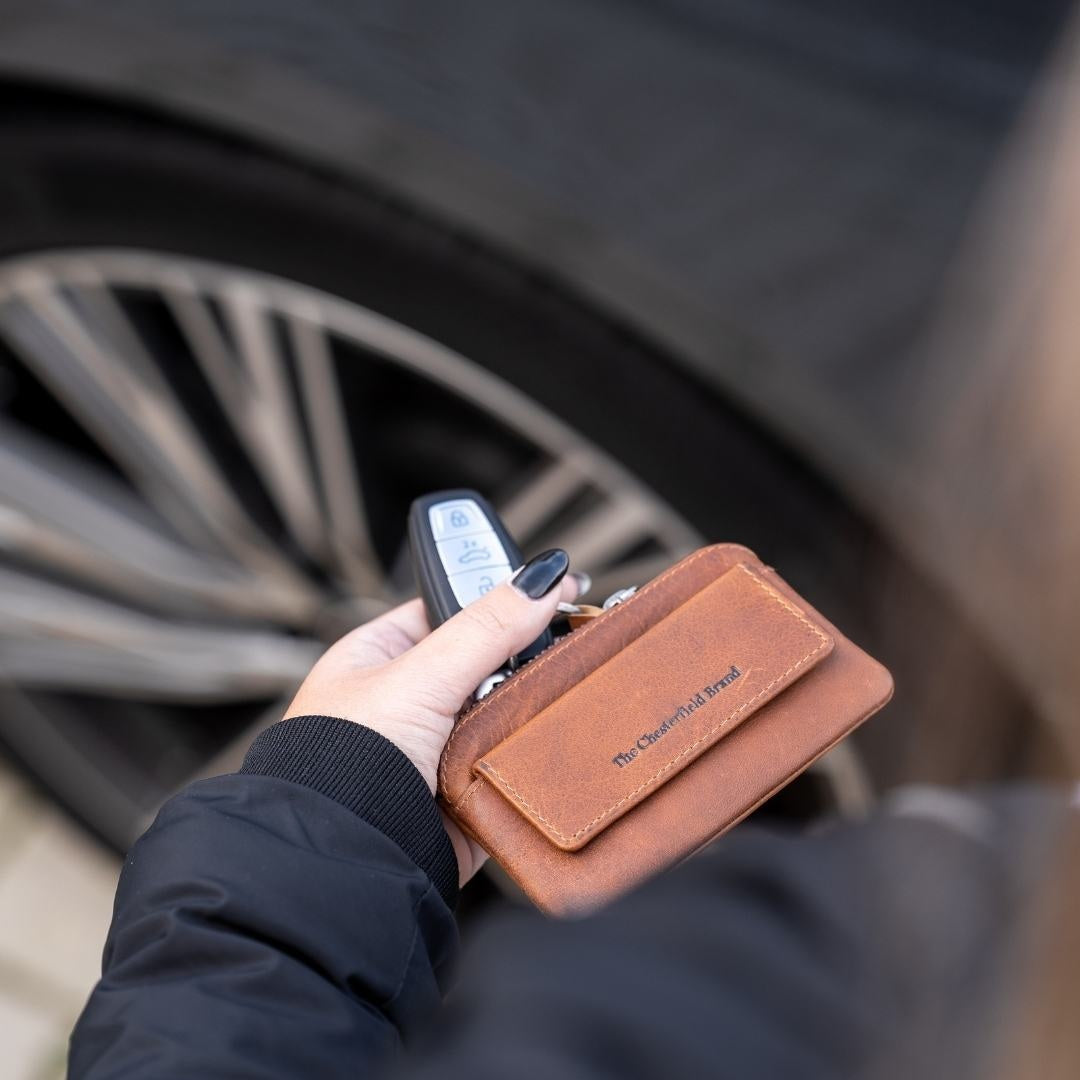 Oliver Full-Grain Leather Key Case 여성용 – alternate product view 2