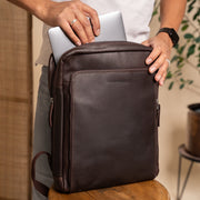 Jasper Full-Grain Leather Laptop Backpack 여성용 – alternate product view 3
