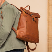 Larsson Full-Grain Leather Laptop Backpack 여성용 – alternate product view 2