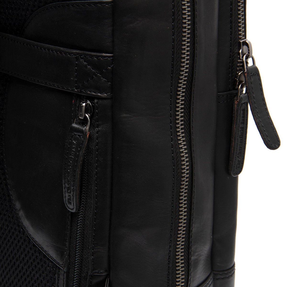 Solid Antique Brass Hardware &amp; Heavy-Duty Dual Zipper Detail on Nicola Full-Grain Leather Laptop Backpack 여성용