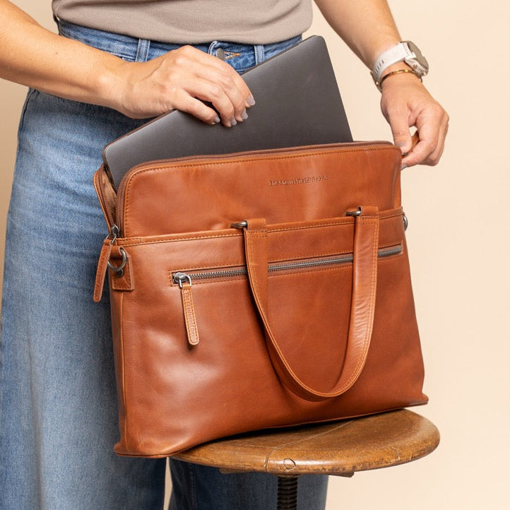 Elvas Full-Grain Leather Laptop Bag 여성용 – alternate product view 2
