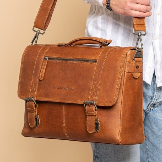 Imperia Full-Grain Leather Laptop Bag 남성용