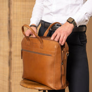 Levanto Full-Grain Leather Laptop Bag 여성용 – alternate product view 3