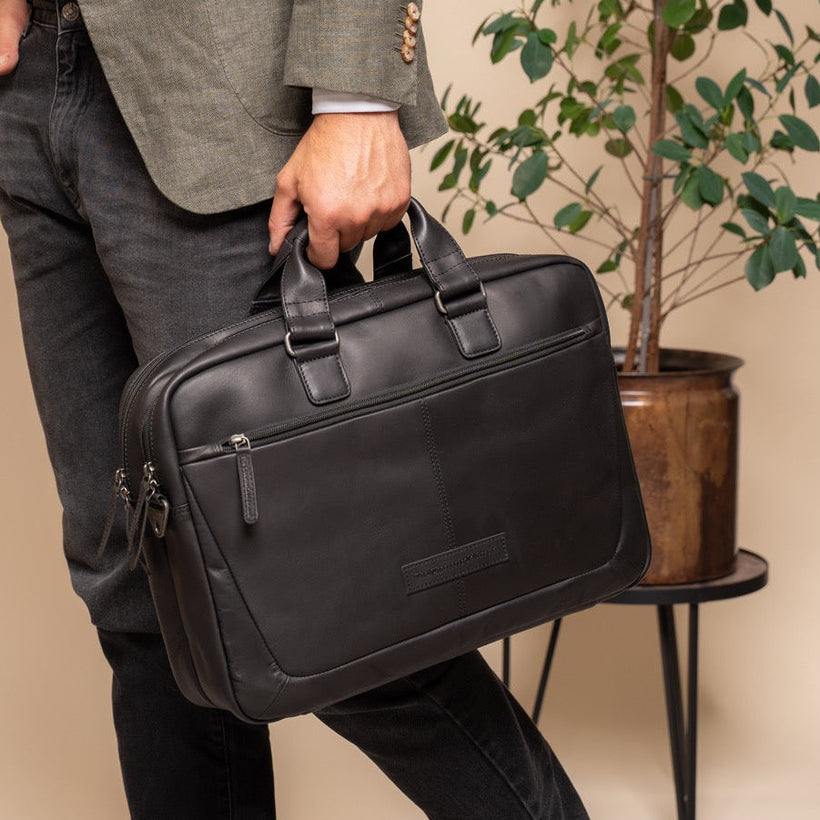 Seth Full-Grain Leather Laptop Bag 남성용