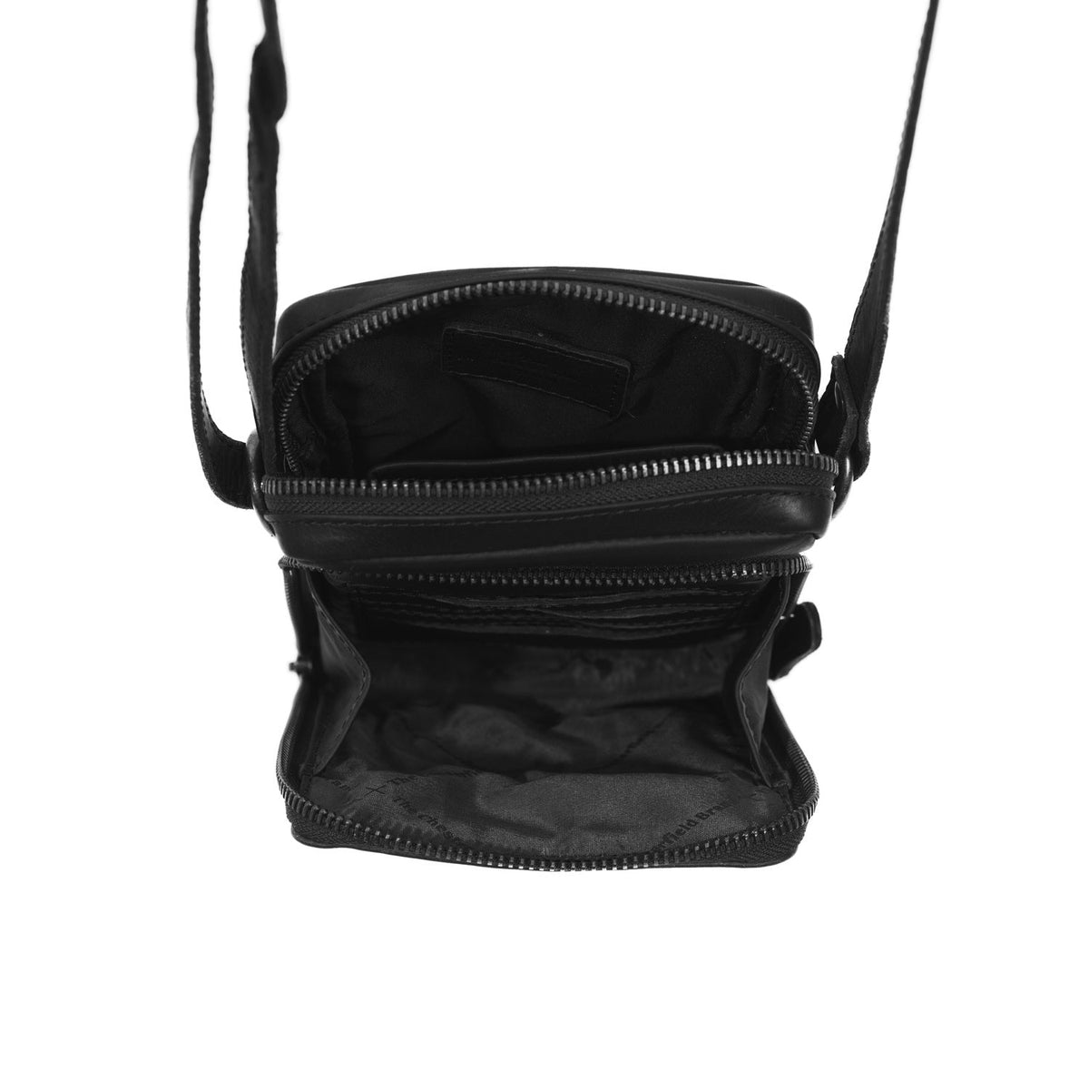 Close-Up Detail of Classic Collar &amp; Heavy-Duty Zipper Hardware on Hamilton Full-Grain Leather Phone Bag 여성용