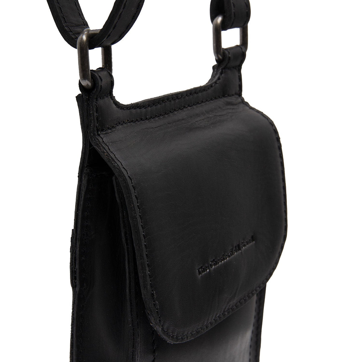
Nebra 풀그레인 천연 가죽 Phone Bag - 입체 소매 커팅과 슬림 테이퍼드 핏을 보여주는 측면 뷰