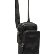 Tailored Rib Cuffs &amp; Hem Craftsmanship Construction Detail on Valdes Full-Grain Leather Phone Bag 여성용