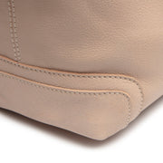 Solid Antique Brass Hardware &amp; Heavy-Duty Dual Zipper Detail on Astero Full-Grain Leather Shoulder Bag 여성용