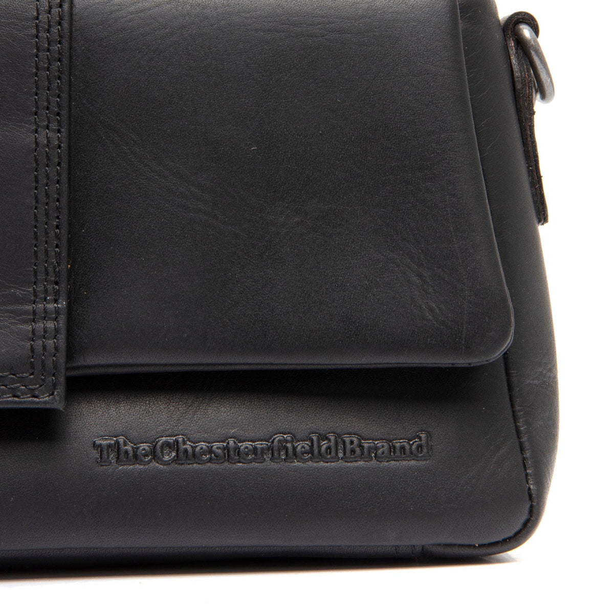 Solid Antique Brass Hardware &amp; Heavy-Duty Dual Zipper Detail on Clifden Full-Grain Leather Shoulder Bag 여성용