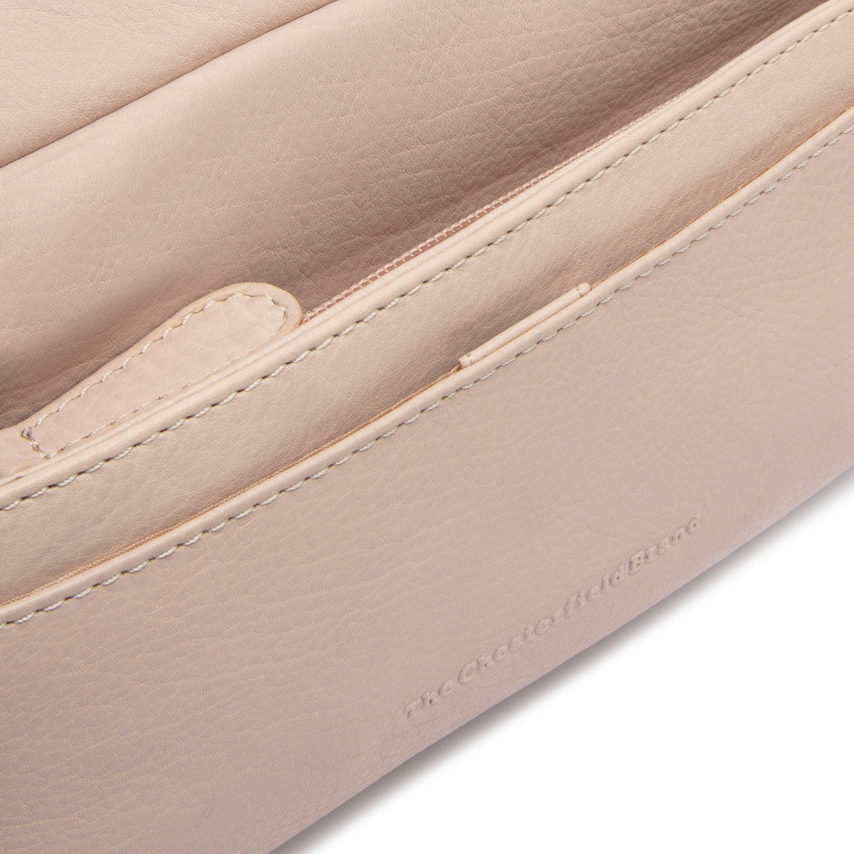 Solid Antique Brass Hardware &amp; Heavy-Duty Dual Zipper Detail on Liora Full-Grain Leather Shoulder Bag 여성용