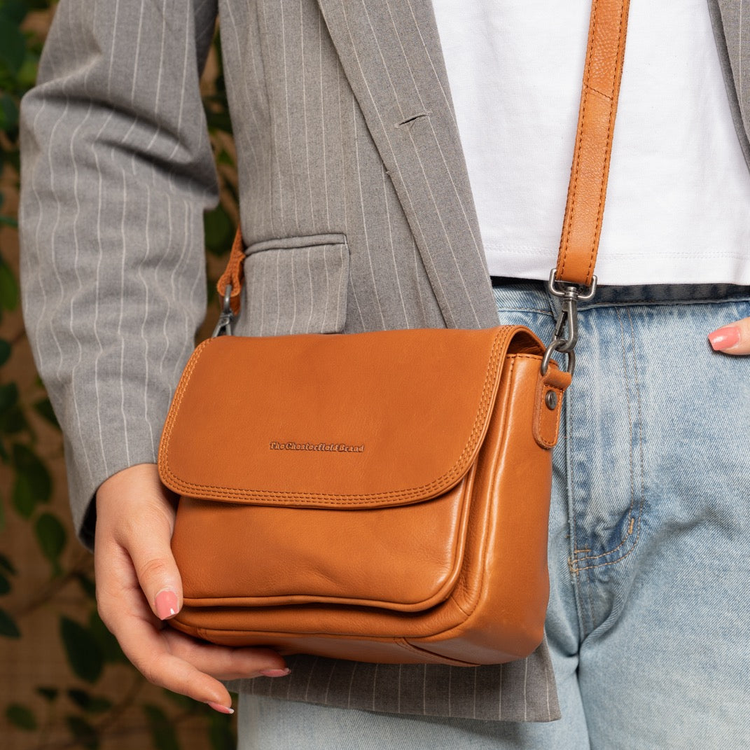 Miloa Full-Grain Leather Shoulder Bag 여성용 – alternate product view 2
