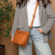 Zarita Full-Grain Leather Shoulder Bag 여성용 – alternate product view 3