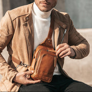 Leather Sling Bag Riga 여성용 – alternate product view 2