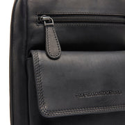 Leather Sling Bag Turelle 여성용 - Structured Side Profile Showing Gusset Depth &amp; Expansion Capacity