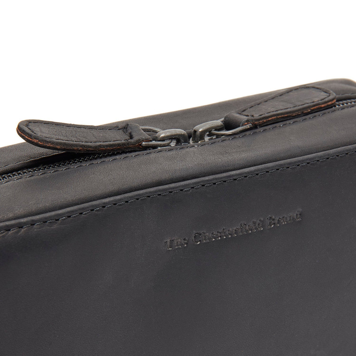 Leather Tech-Organizer Ardan 여성용 - Lateral Side Profile View Showing Sleeve Cut &amp; Athletic Taper Fit