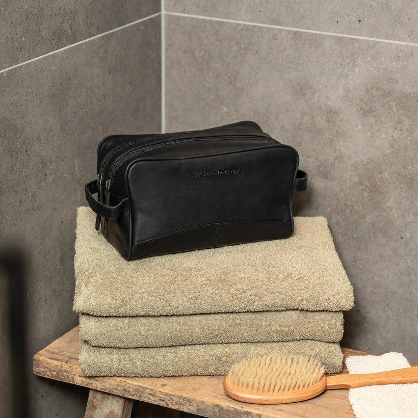 Stacey Full-Grain Leather Toiletry Bag 여성용
