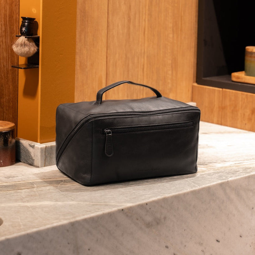 Trevia Full-Grain Leather Toiletry Bag 여성용