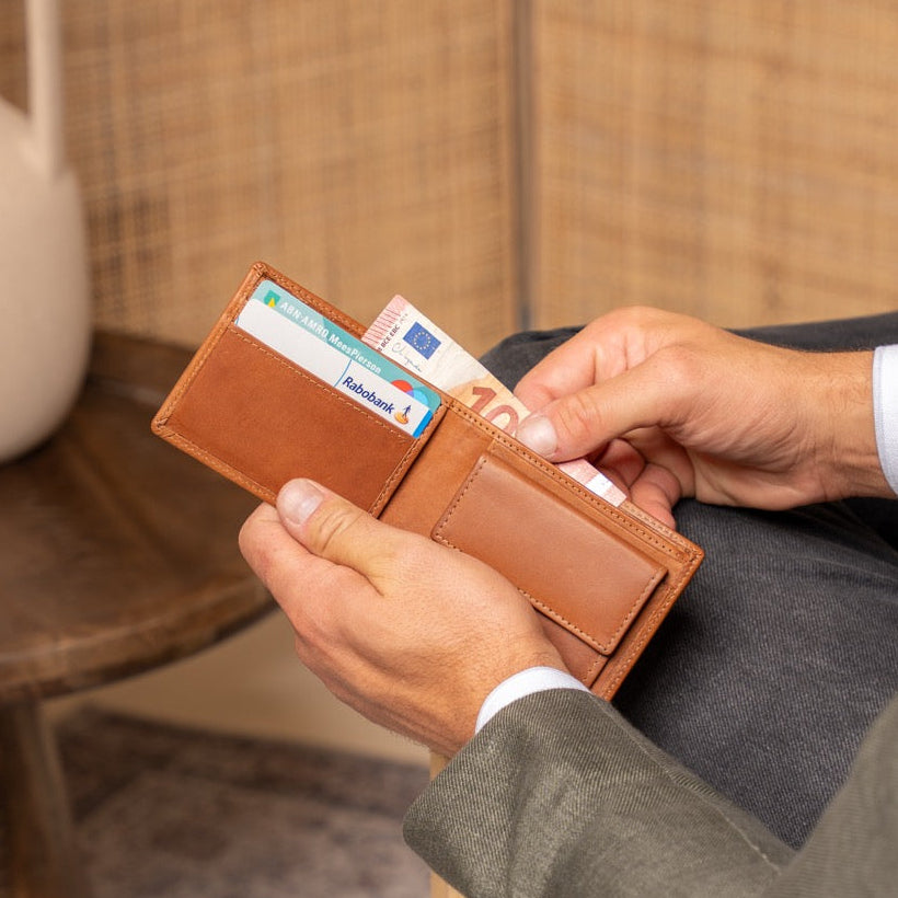 Enzo Full-Grain Leather Wallet 남성용 – alternate product view 3