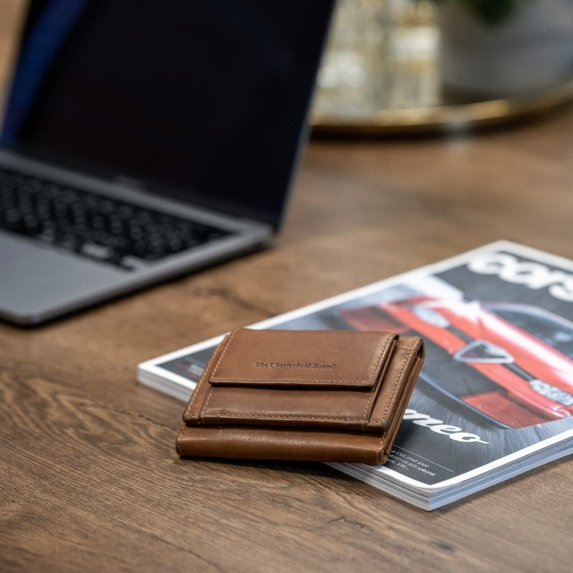 Harthoft Full-Grain Leather Wallet 여성용