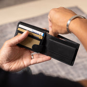 Marvin Full-Grain Leather Wallet 남성용 - Structured Side Profile Showing Gusset Depth &amp; Expansion Capacity