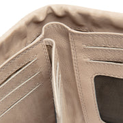 Solid Antique Brass Hardware &amp; Heavy-Duty Dual Zipper Detail on Mavona Full-Grain Leather Wallet 여성용