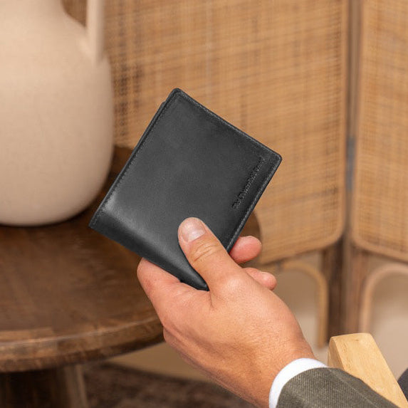 Walid Full-Grain Leather Wallet 남성용