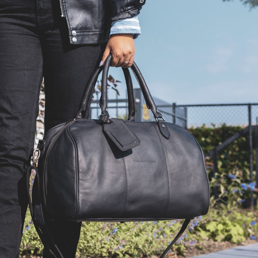 Liam Full-Grain Leather Weekender Bag 여성용