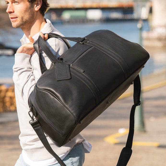Rivaro Full-Grain Leather Weekender Bag 여성용