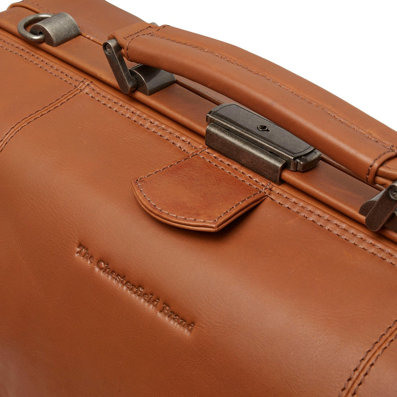 Texel Full-Grain Leather Weekender Bag 여성용
