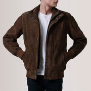 Tailored Rib Cuffs &amp; Hem Craftsmanship Construction Detail on Lester 브라운 Suede 가죽 봄버 자켓 남성용 For Men