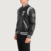 
Black & White Sheepskin Leather Varsity Jacket - 어깨 라인과 깔끔한 밑단이 돋보이는 뒷면 뷰