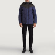 
Luka 블랙 & 블루 Hooded Puffer 가죽 자켓 남성용 - 입체 소매 커팅과 슬림 테이퍼드 핏을 보여주는 측면 뷰