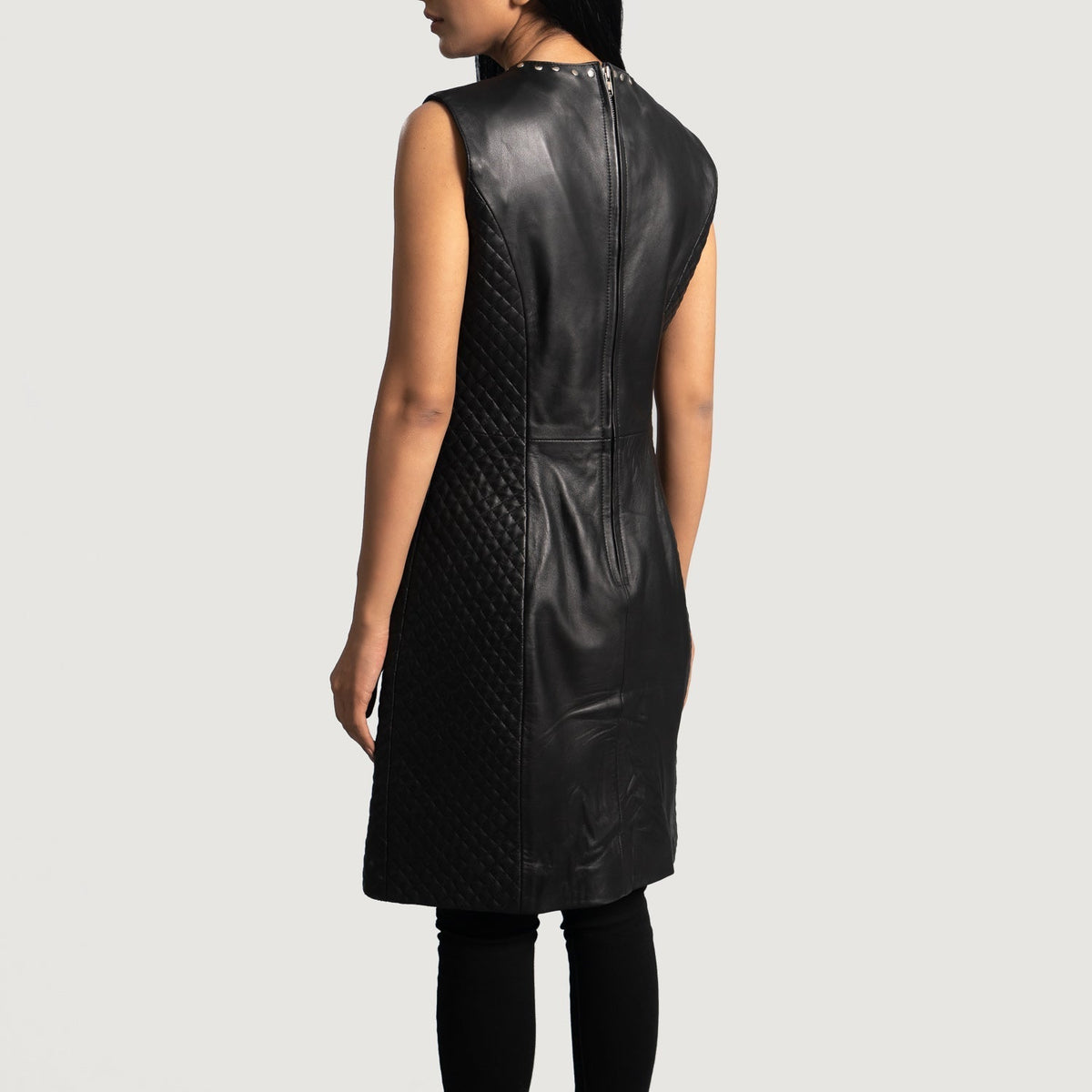 Women's Luxe 블랙 Leather Dress 여성용 - Lateral Side Profile View Showing Sleeve Cut &amp; Athletic Taper Fit